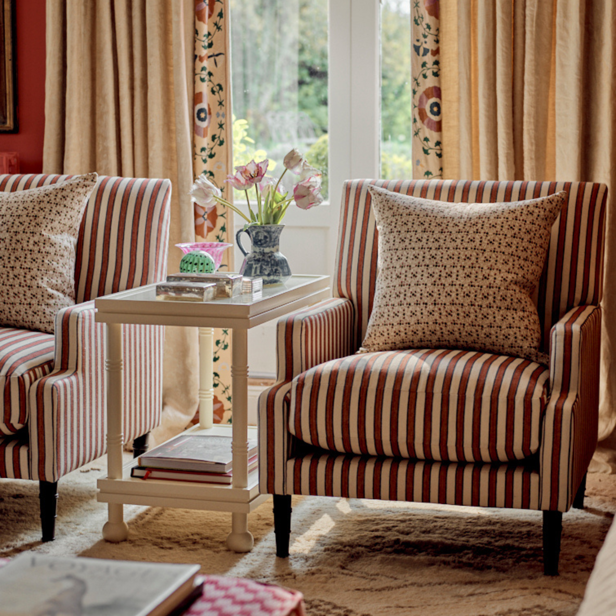 The Bun Foot Side Table