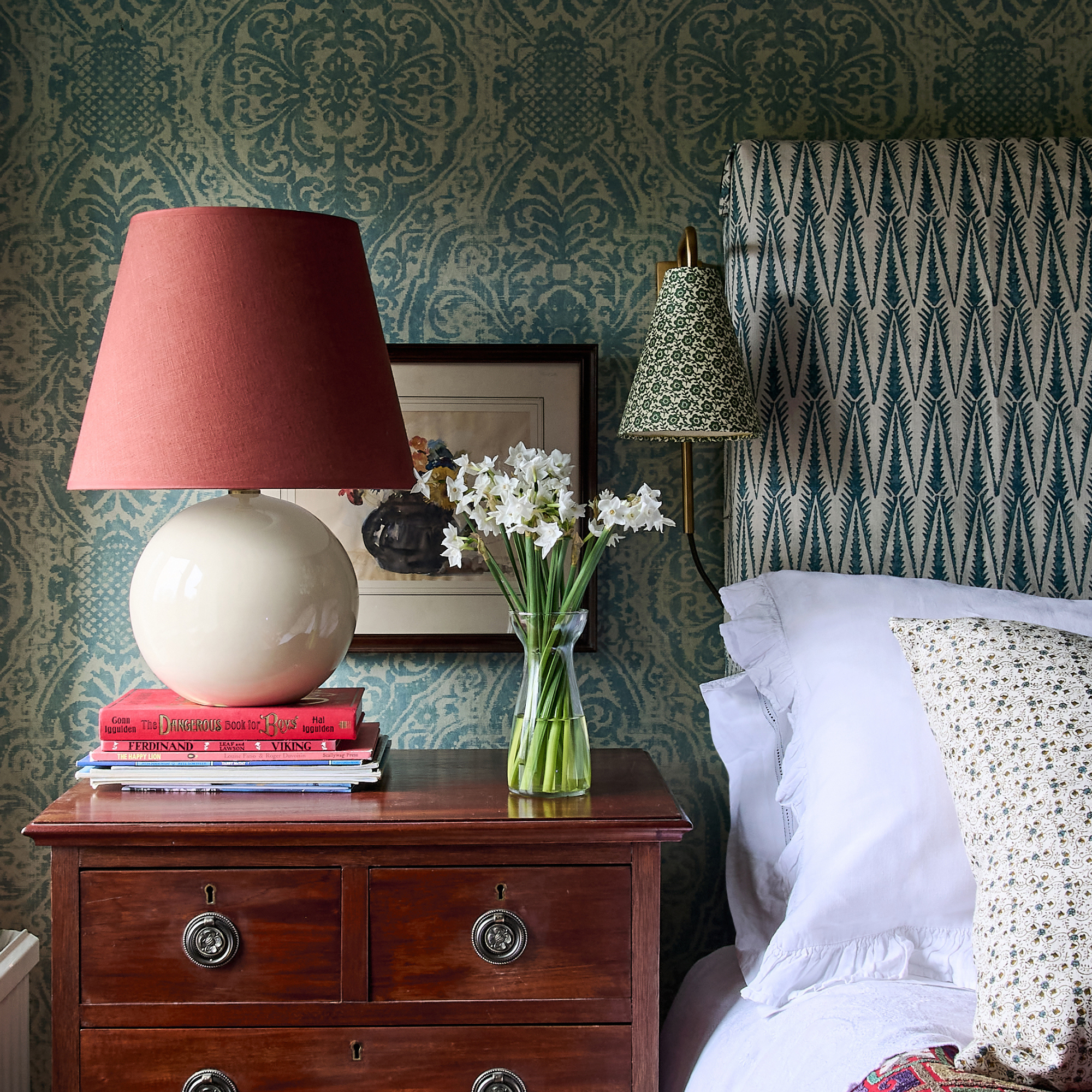 Bounce Lamp by Sarah Vanrenen