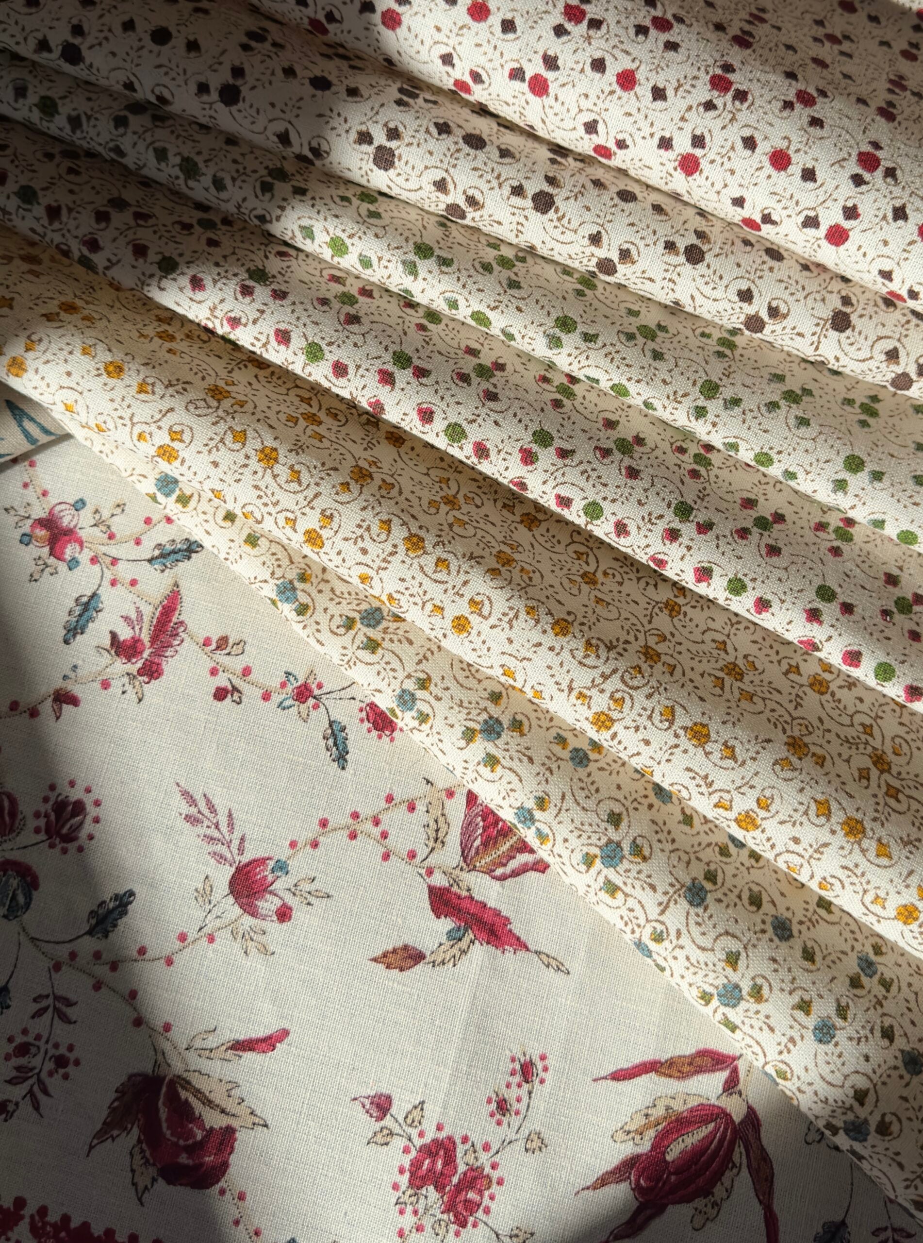 Ditsy Bitter Chocolate Fabric