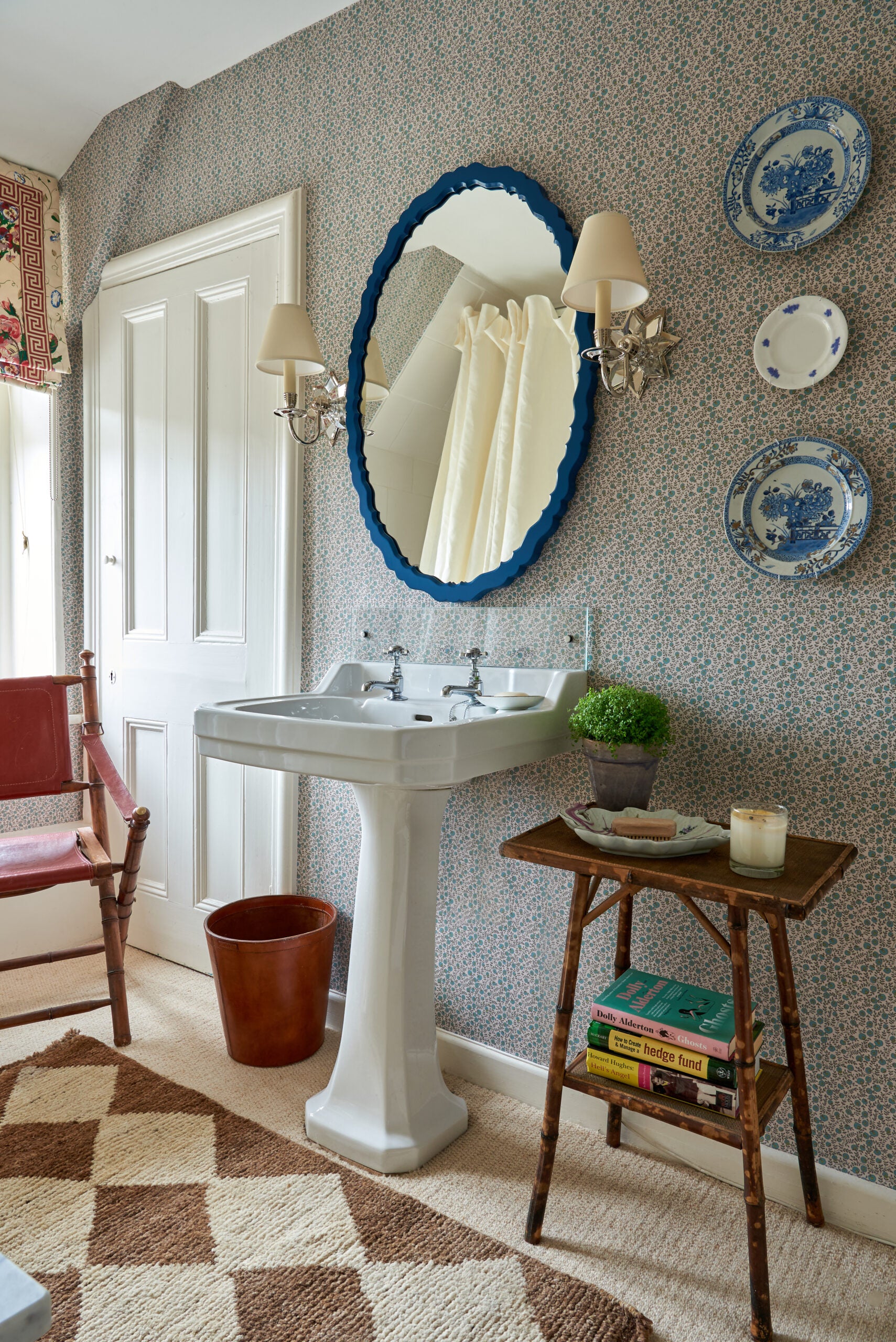 Jago Mirror by Sarah Vanrenen