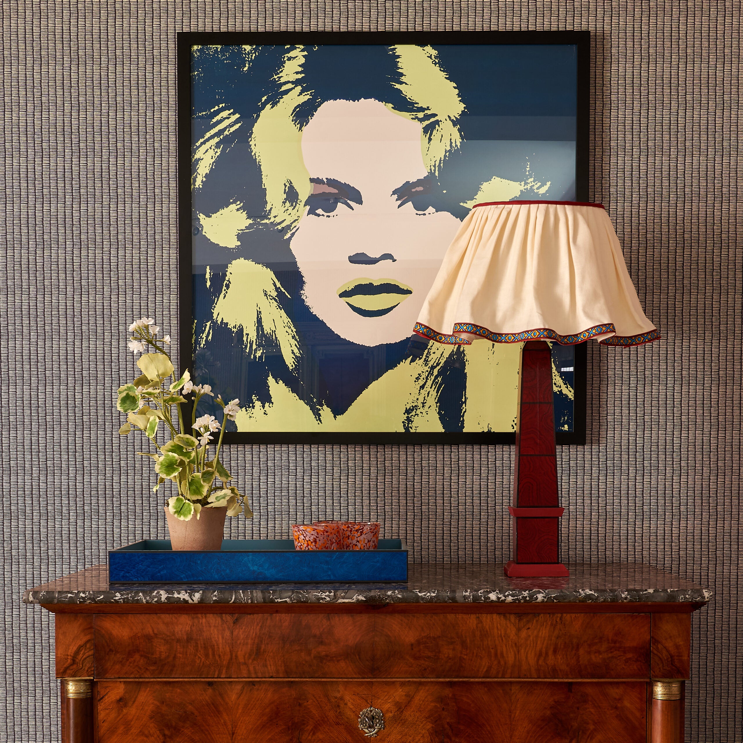 Handpainted malachite obelisk lamp in Red