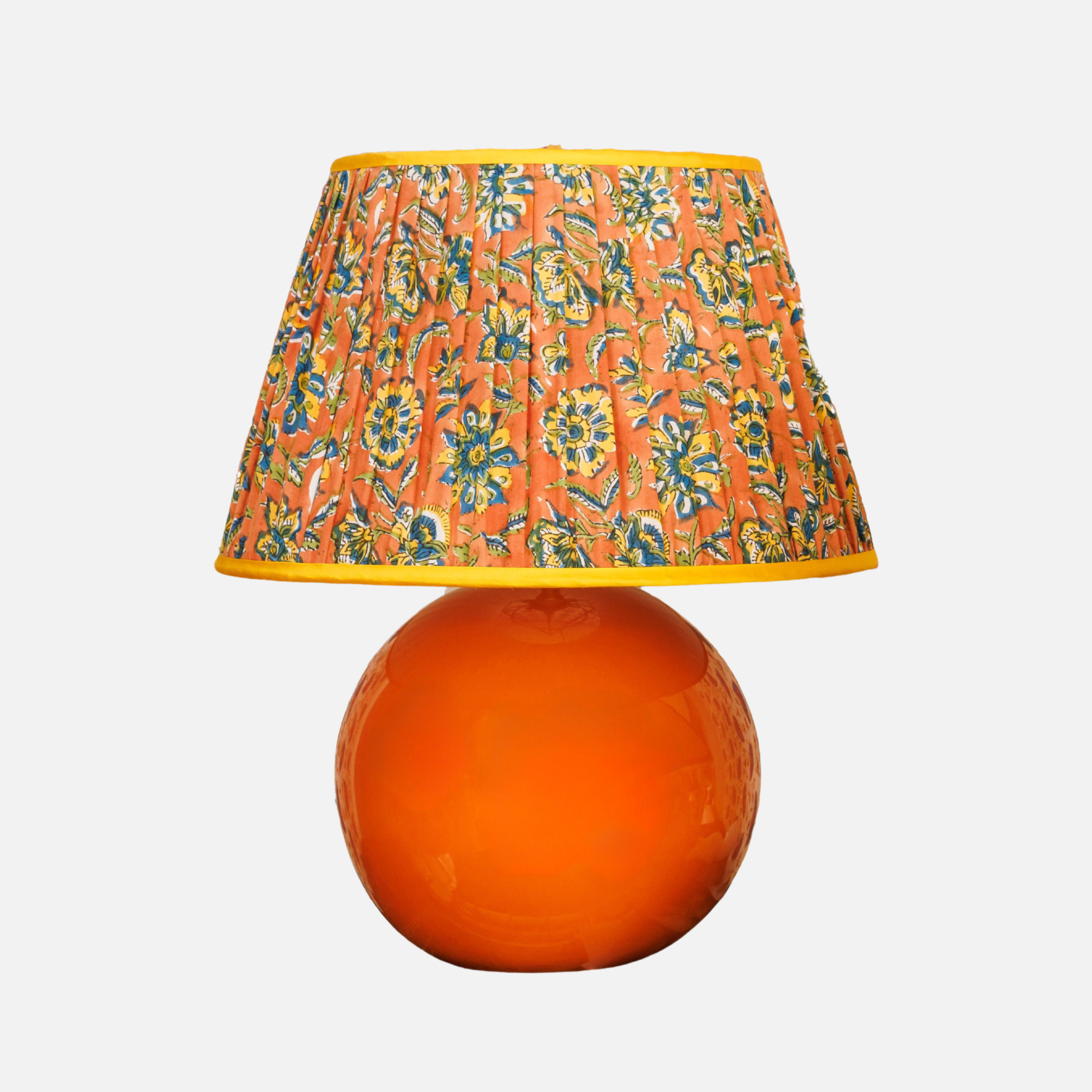 Bounce Lamp by Sarah Vanrenen