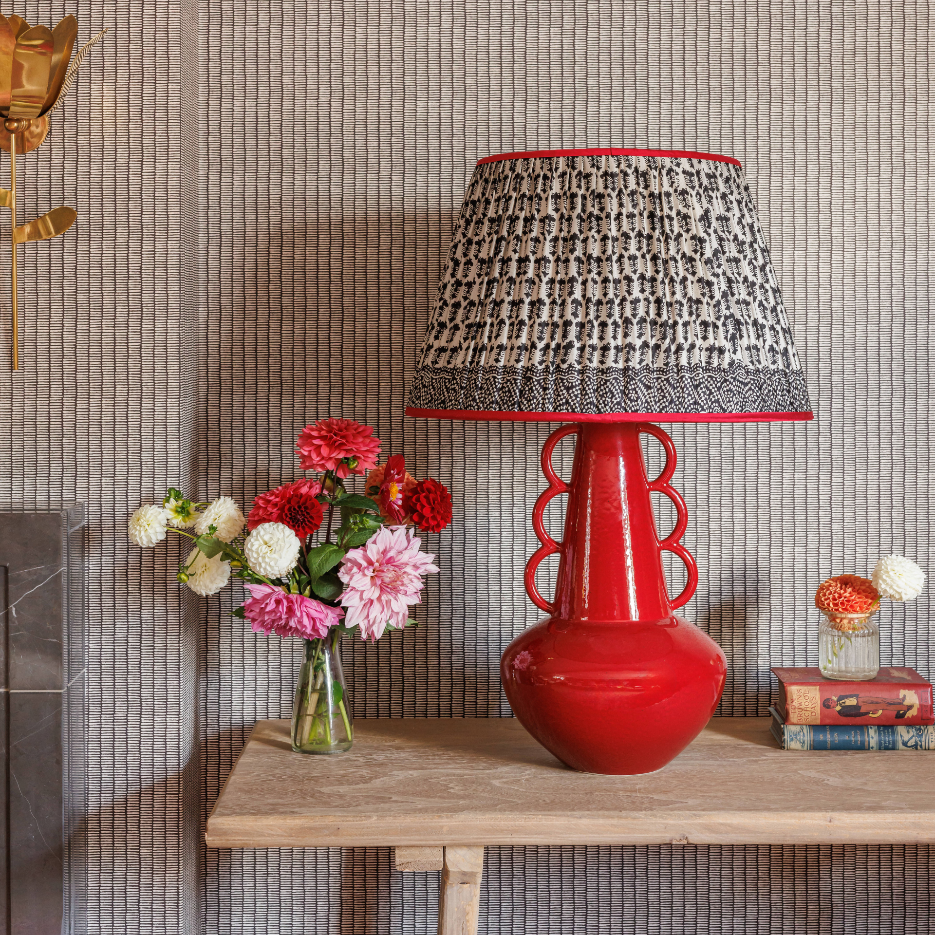 Loopie Lamp in Mottled Red by Sarah Vanrenen