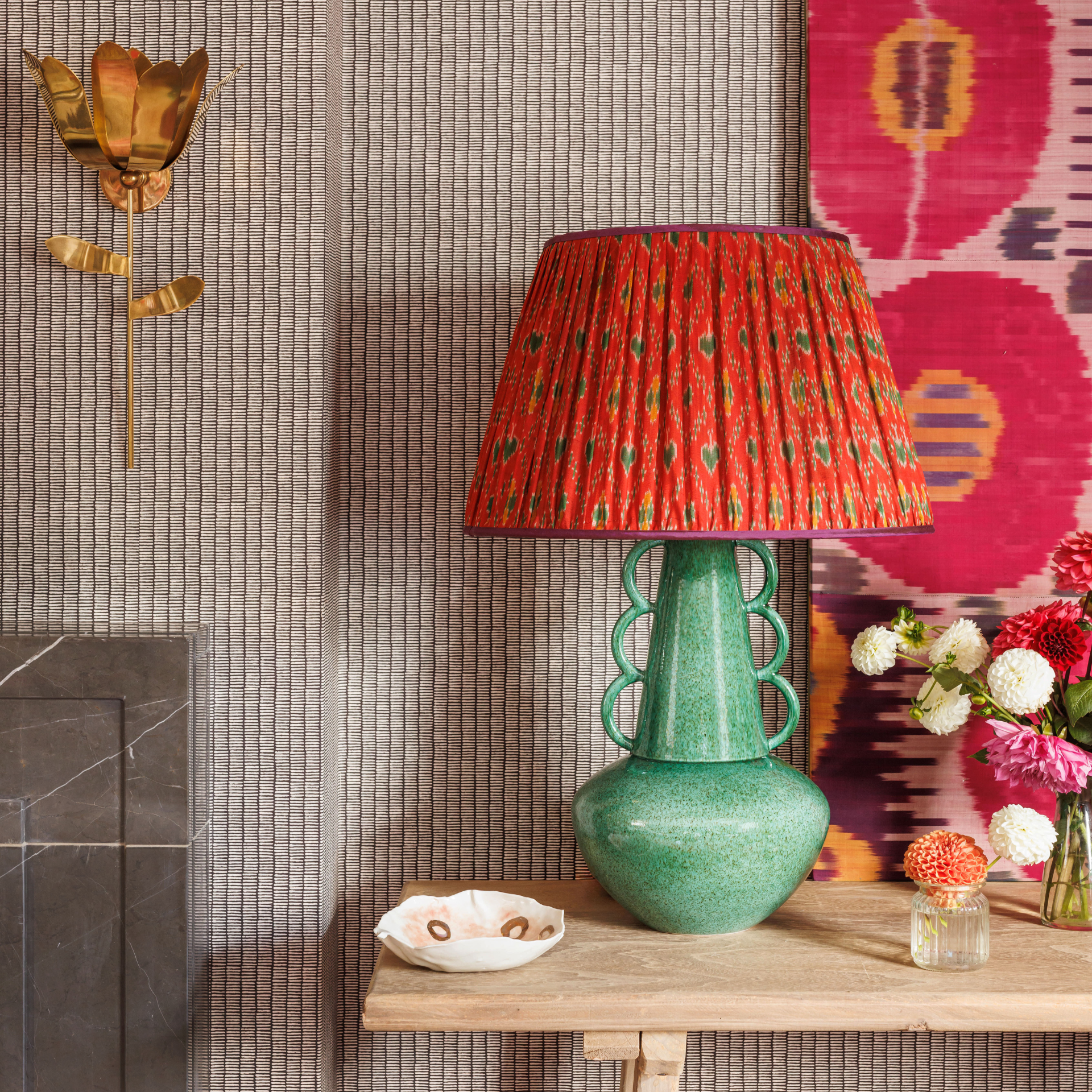 Loopie Lamp in Emerald Green by Sarah Vanrenen