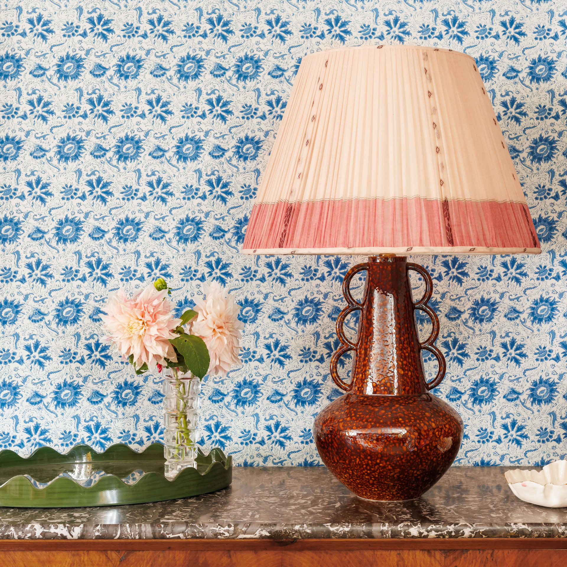 Loopie Lamp in Tortoiseshell by Sarah Vanrenen