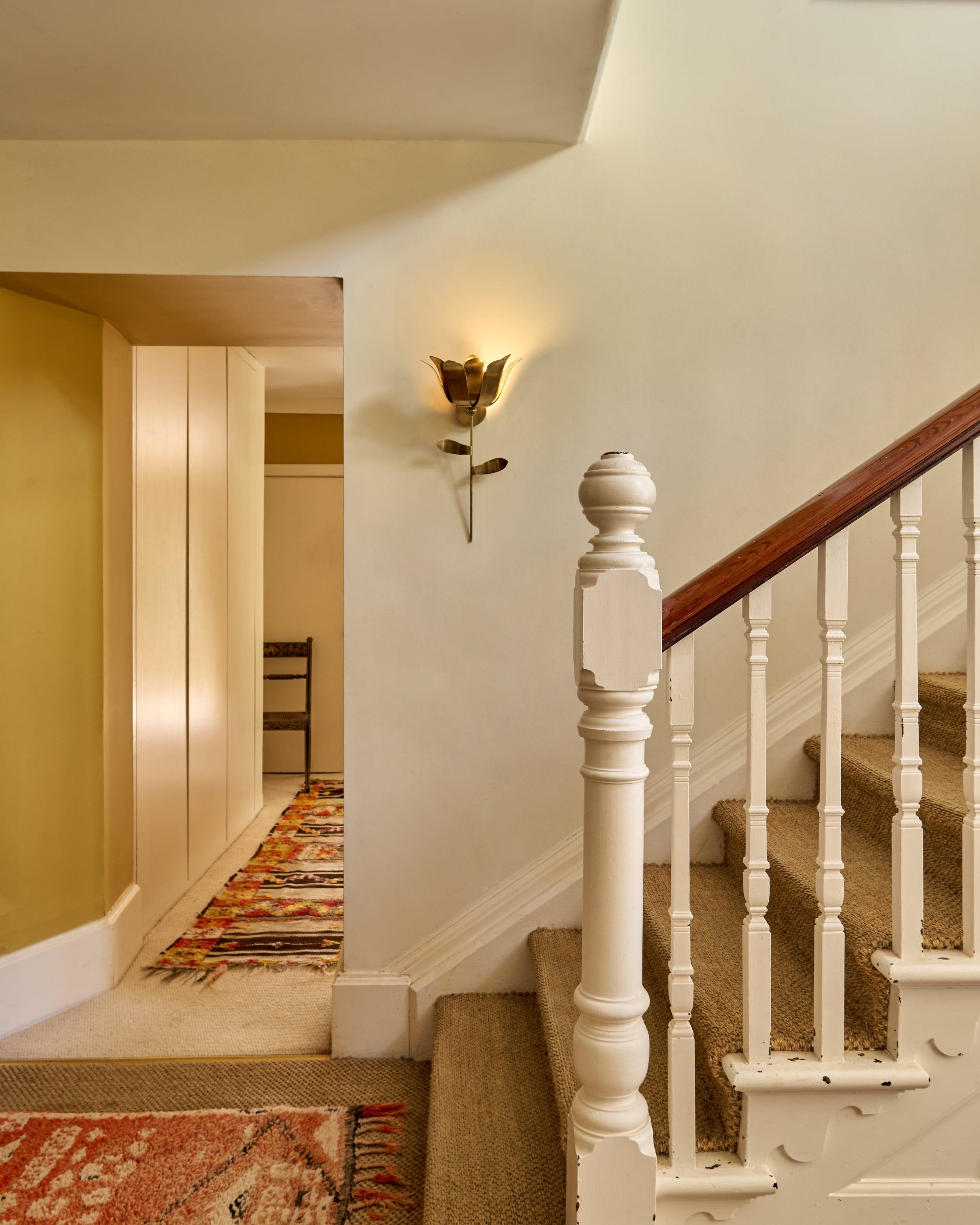 Tulip Brass Wall Light