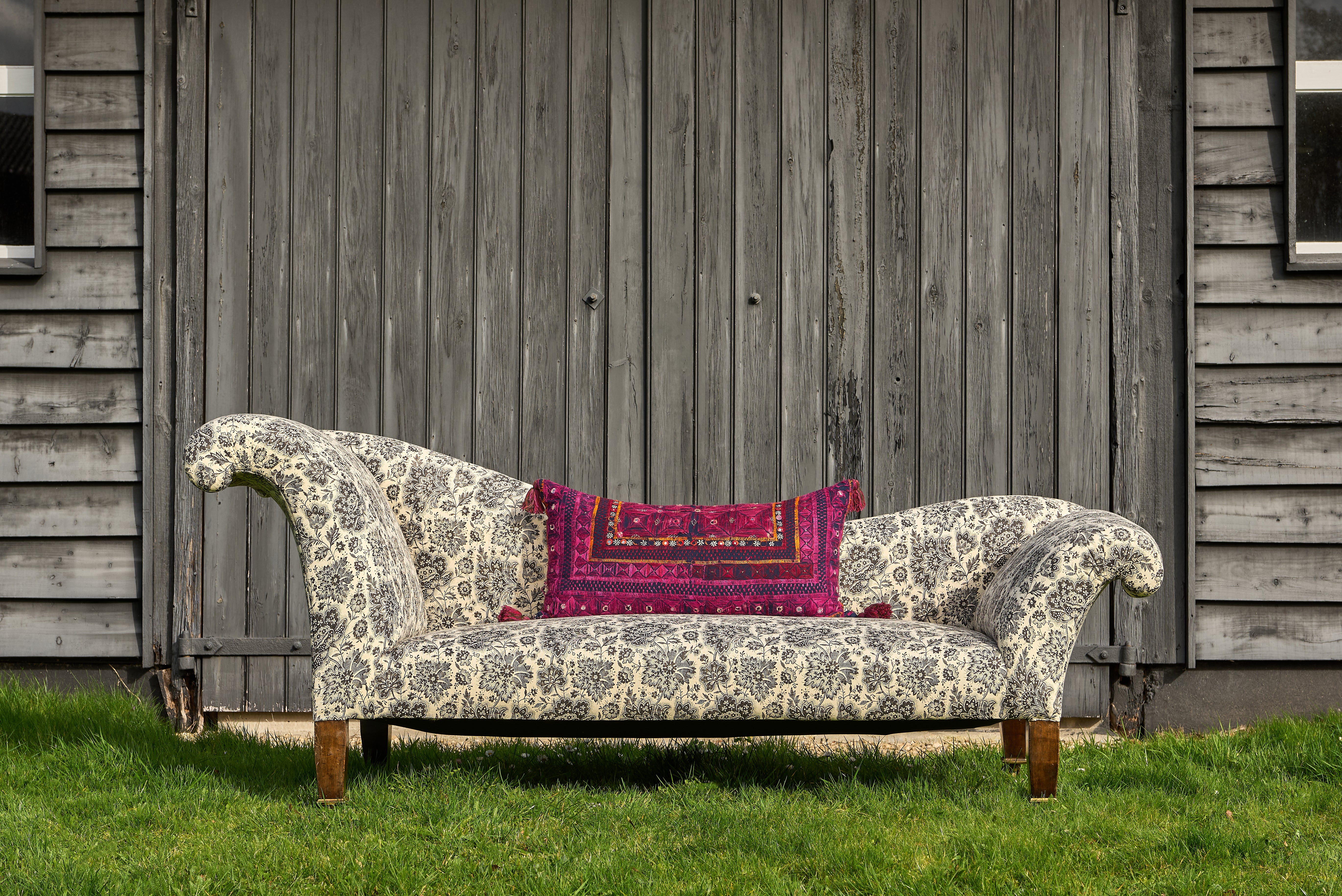 Sofia Day Ink Chaise Lounge