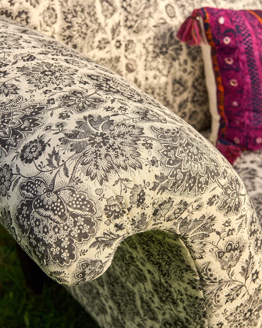 Sofia Day Ink Chaise Lounge