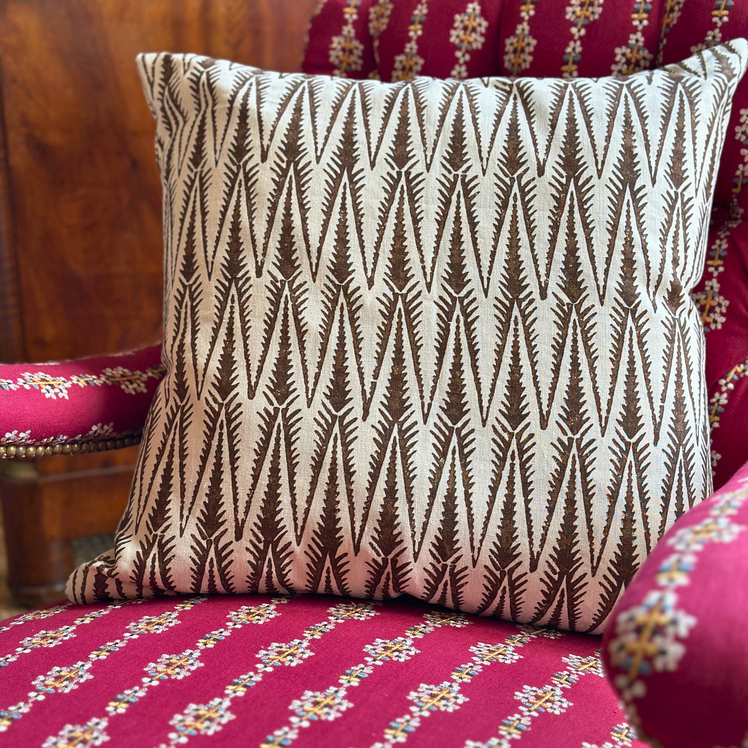 Ziggy Cushion - Tobacco